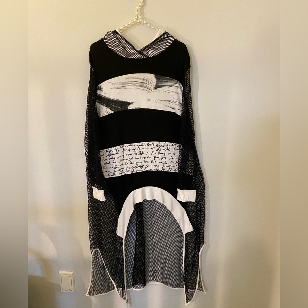 Long black and white fun and flirty top with hood